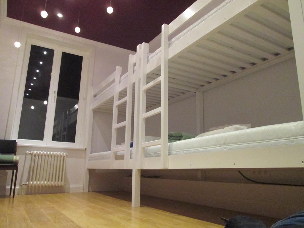 Lybeer Hostel Bruges
